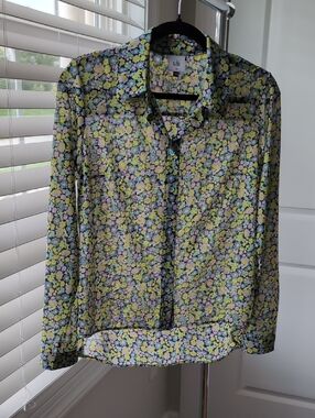 Cabi Floral Blouse XS Long Sleeve High Low